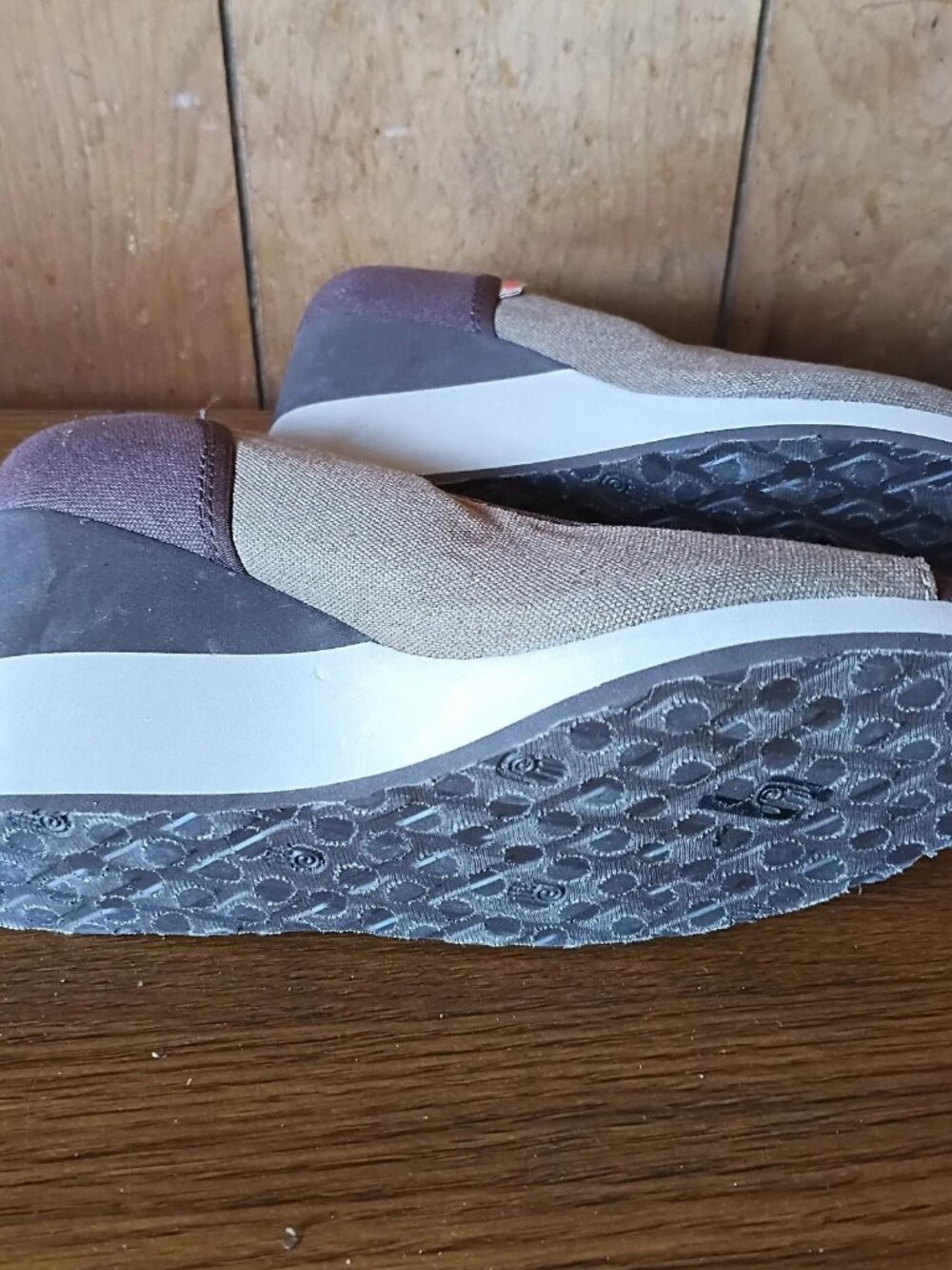 Teva Women's Wedge Peep Toe Shoes Size 7 Taupe Brown Canvas Slip-On - Picture 7 of 7